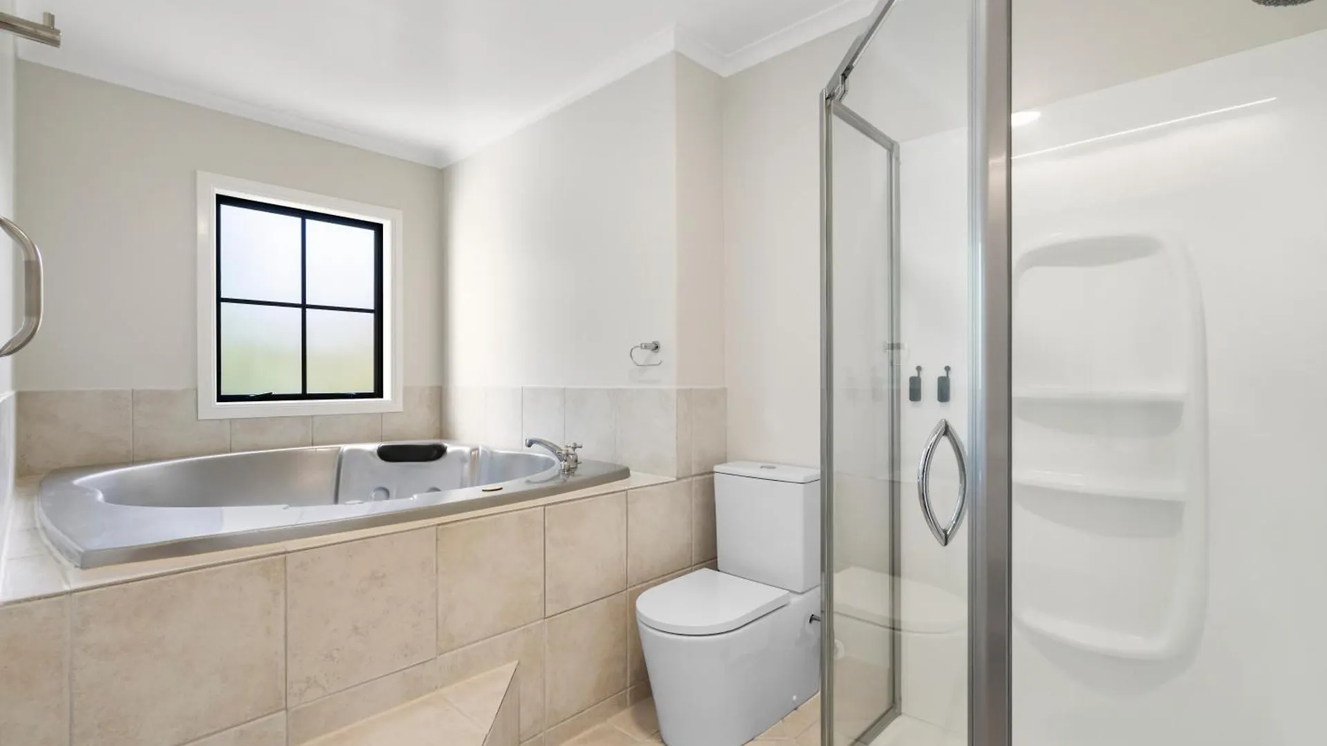 Motel Stay 280 & Stay 284 Rotorua - Refurbished Modern Accommodation