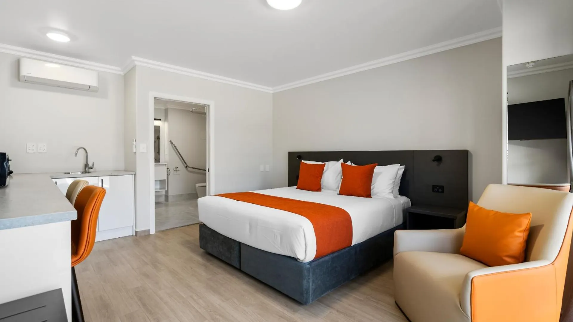 Motel Stay 280 & Stay 284 Rotorua - Refurbished Modern Accommodation