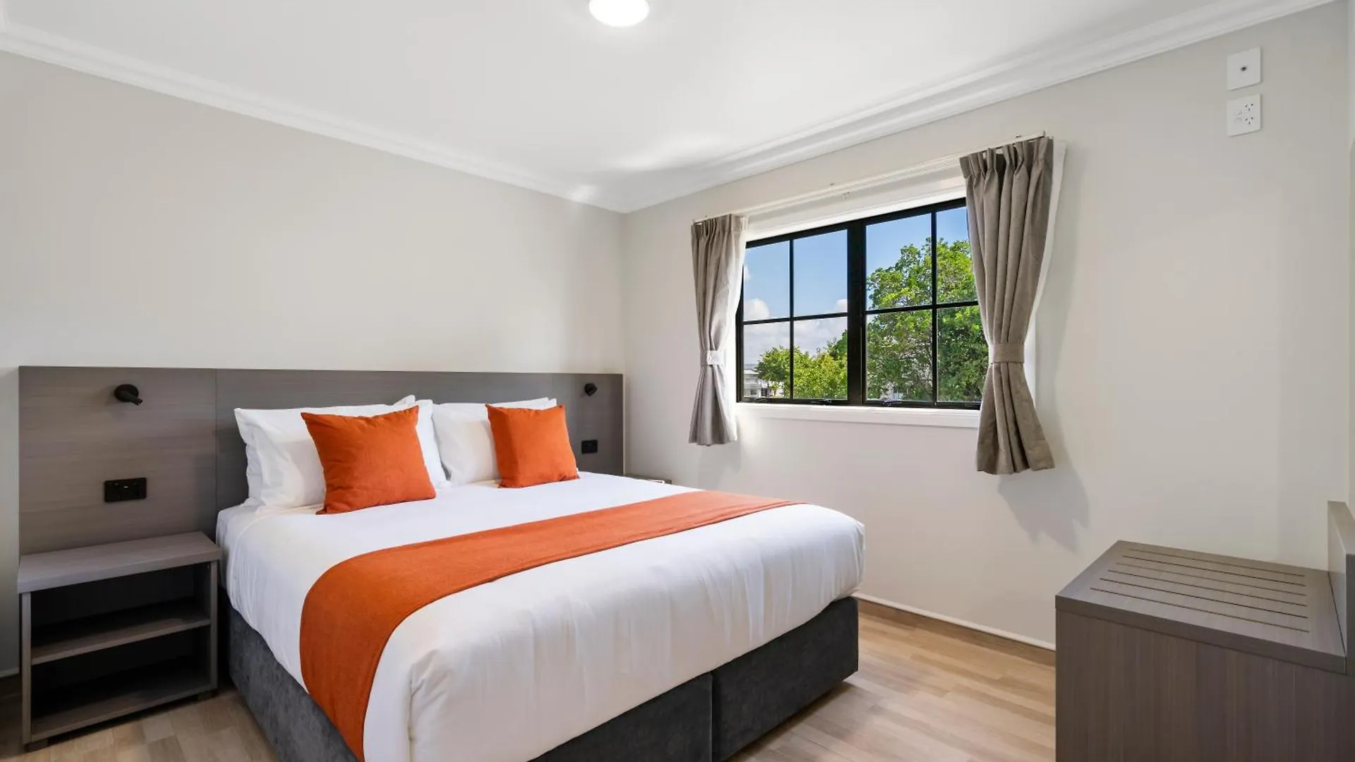 Motel Stay 280 & Stay 284 Rotorua - Refurbished Modern Accommodation