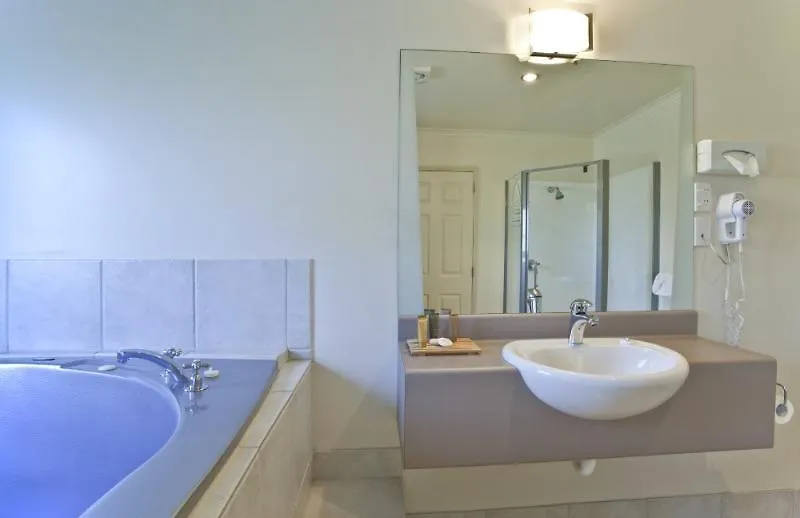 Motel Stay 280 & Stay 284 Rotorua - Refurbished Modern Accommodation