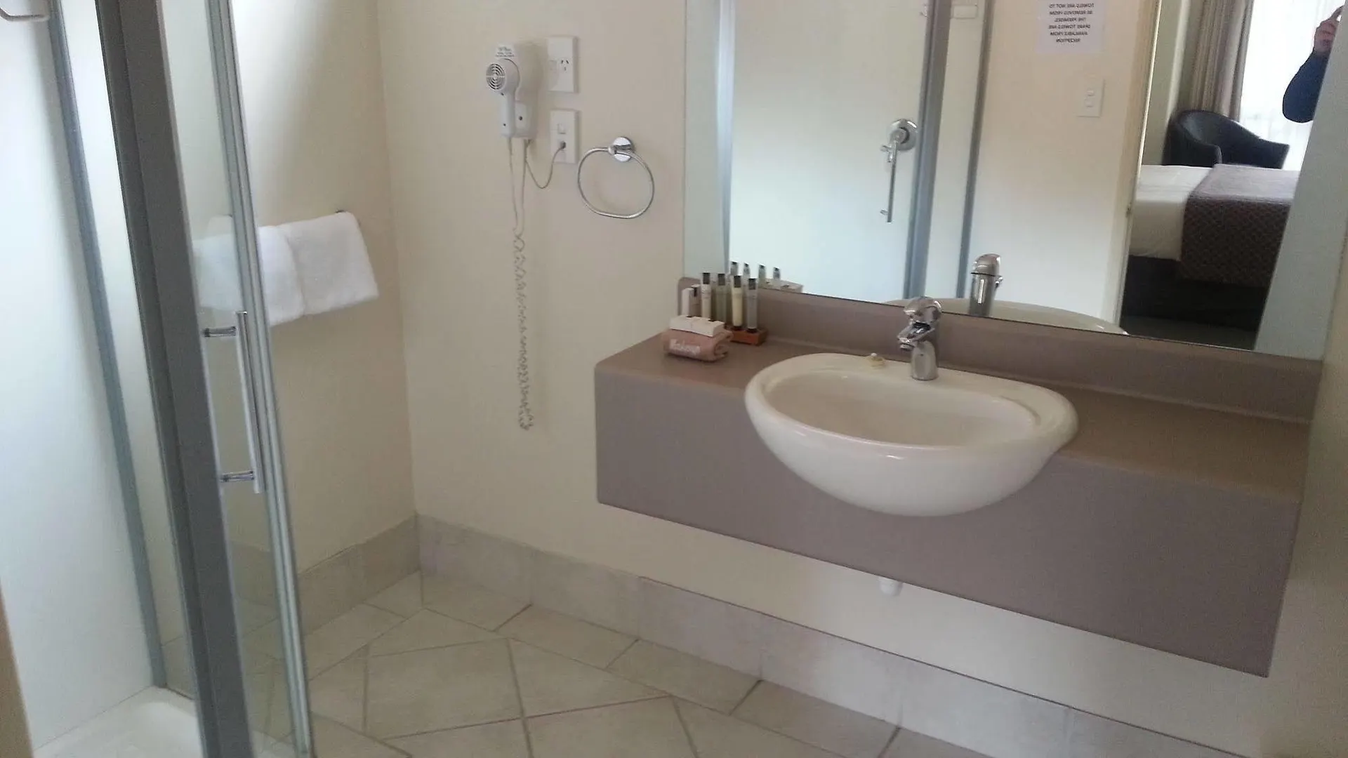 Stay 280 & Stay 284 Rotorua - Refurbished Modern Accommodation