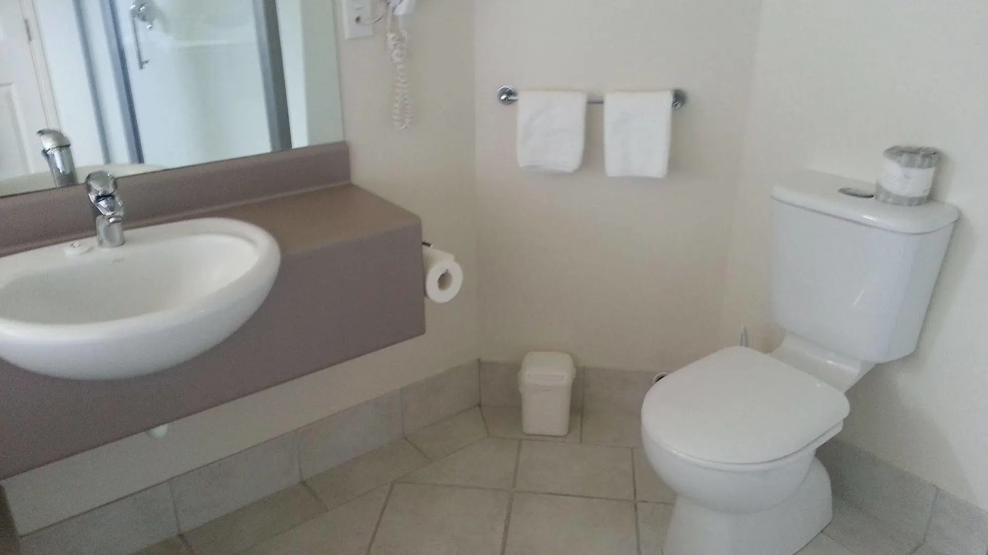 Stay 280 & Stay 284 Rotorua - Refurbished Modern Accommodation Motel